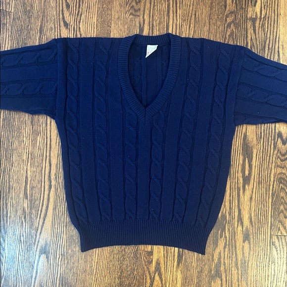 Vintage 90s Wool Blend Cable Knit V-Neck Sweater - Picture 5 of 10